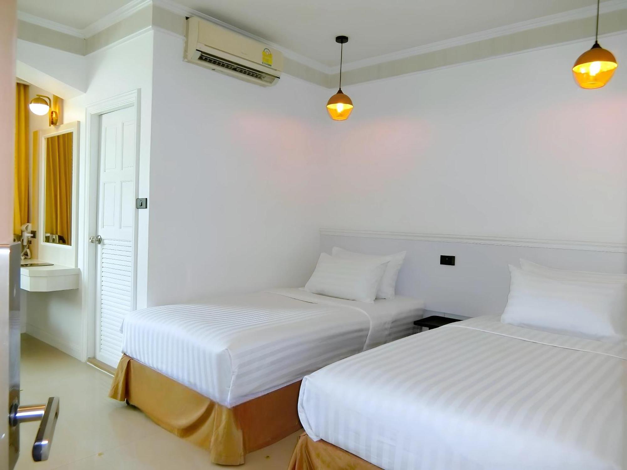 Sira Boutique Residence - Newly Renovated パトン エクステリア 写真
