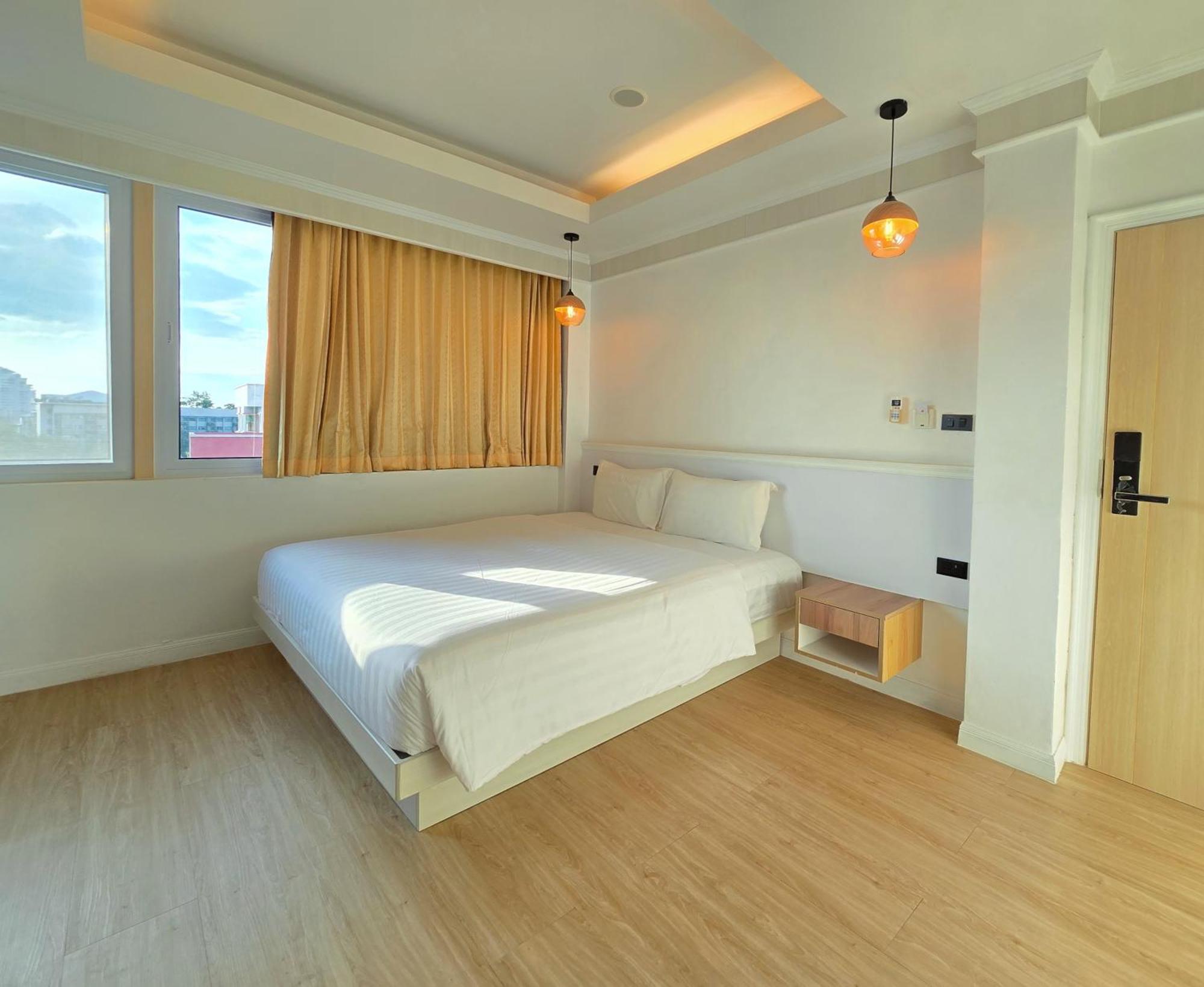 Sira Boutique Residence - Newly Renovated パトン エクステリア 写真