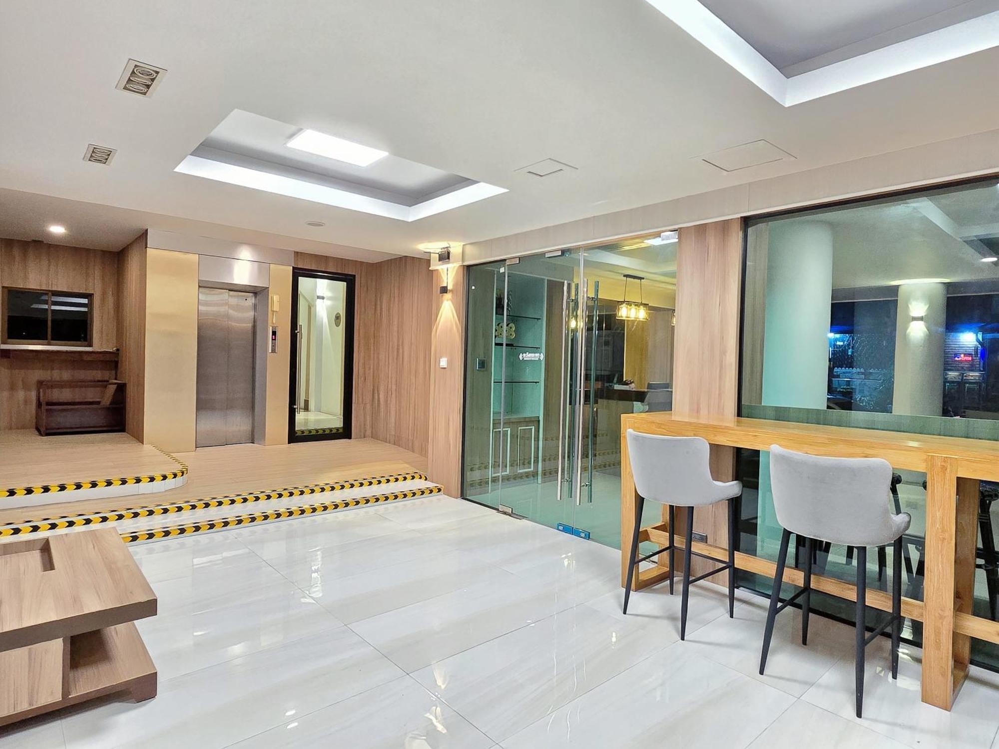 Sira Boutique Residence - Newly Renovated パトン エクステリア 写真